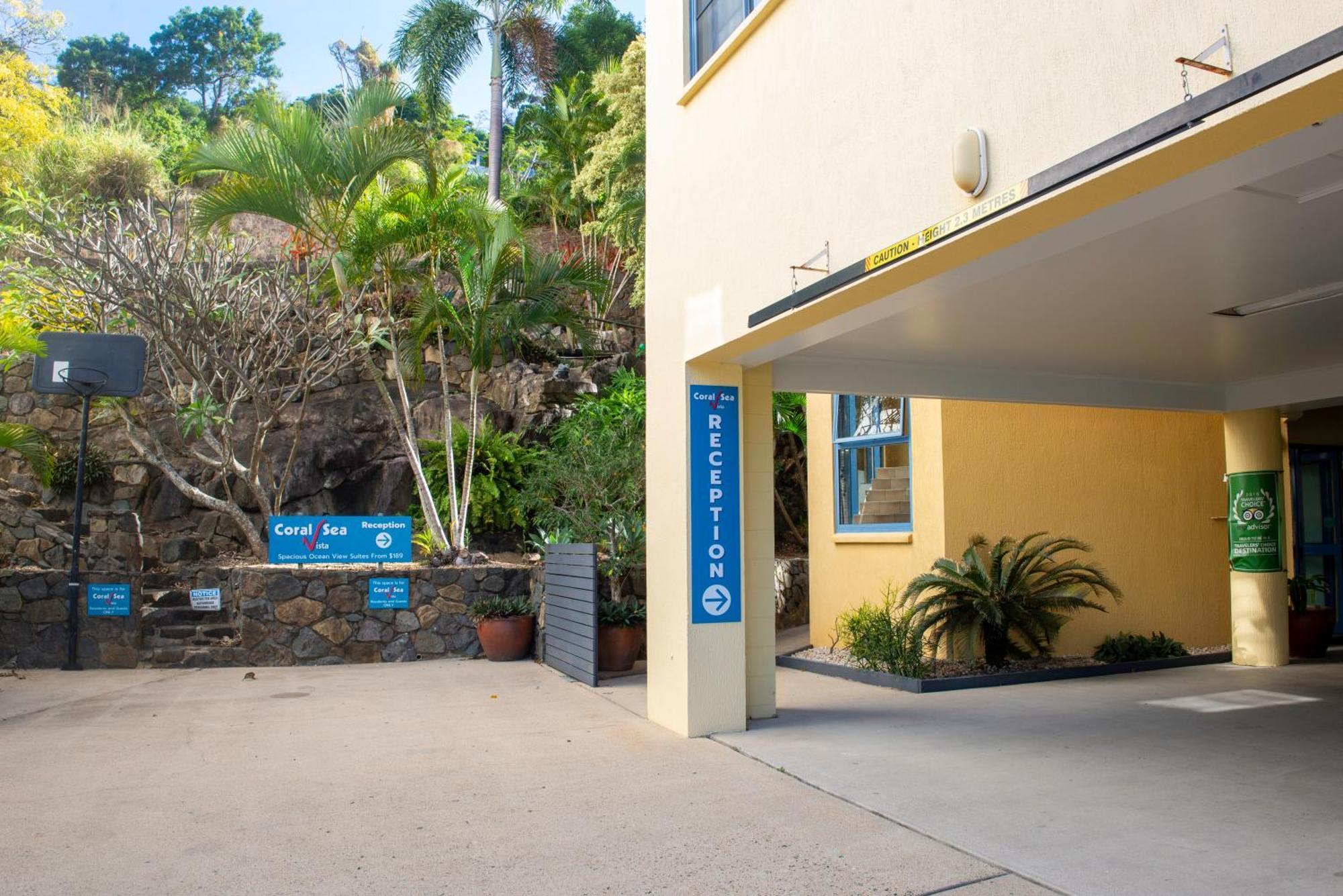 Coral Sea Vista Apartments Airlie Beach Zewnętrze zdjęcie