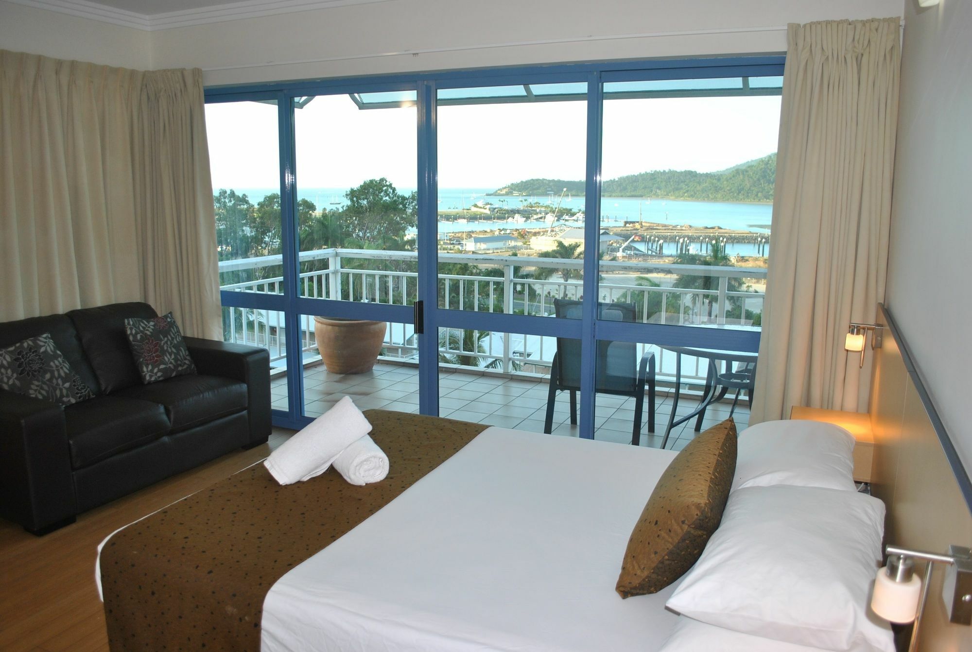 Coral Sea Vista Apartments Airlie Beach Zewnętrze zdjęcie